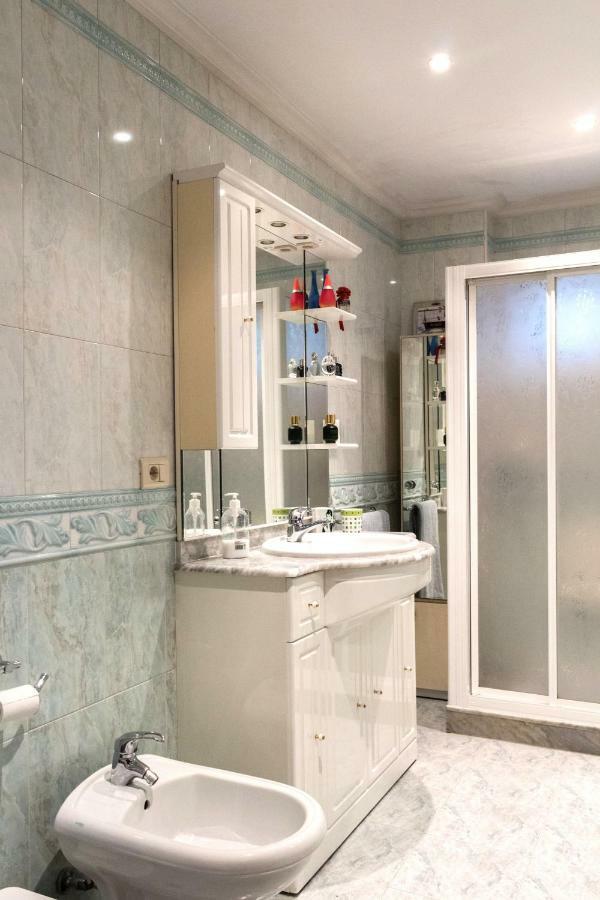 Casa Porto, Con Garaje Apartment Vigo Bagian luar foto